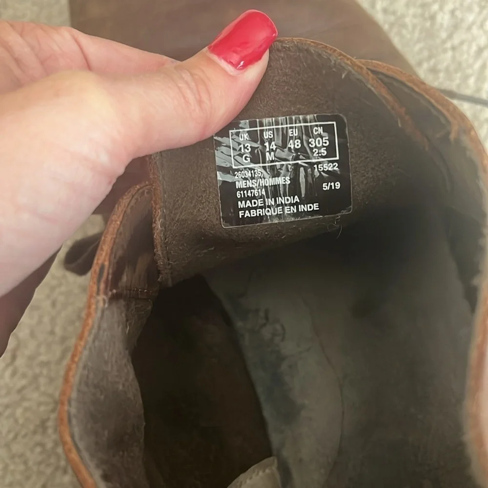 “Clark Collection- Mens Chukka Boots size 13”